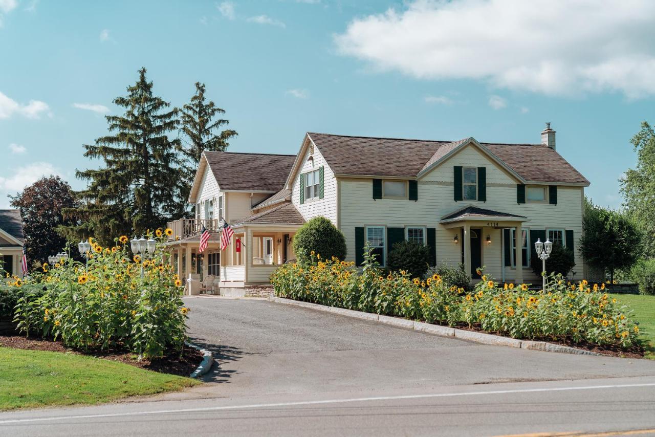 Skaneateles Suites Dış mekan fotoğraf