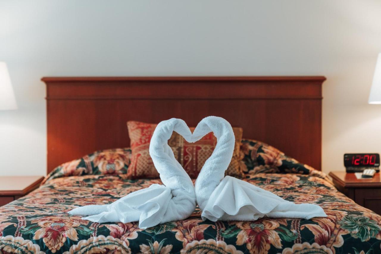 Skaneateles Suites Dış mekan fotoğraf