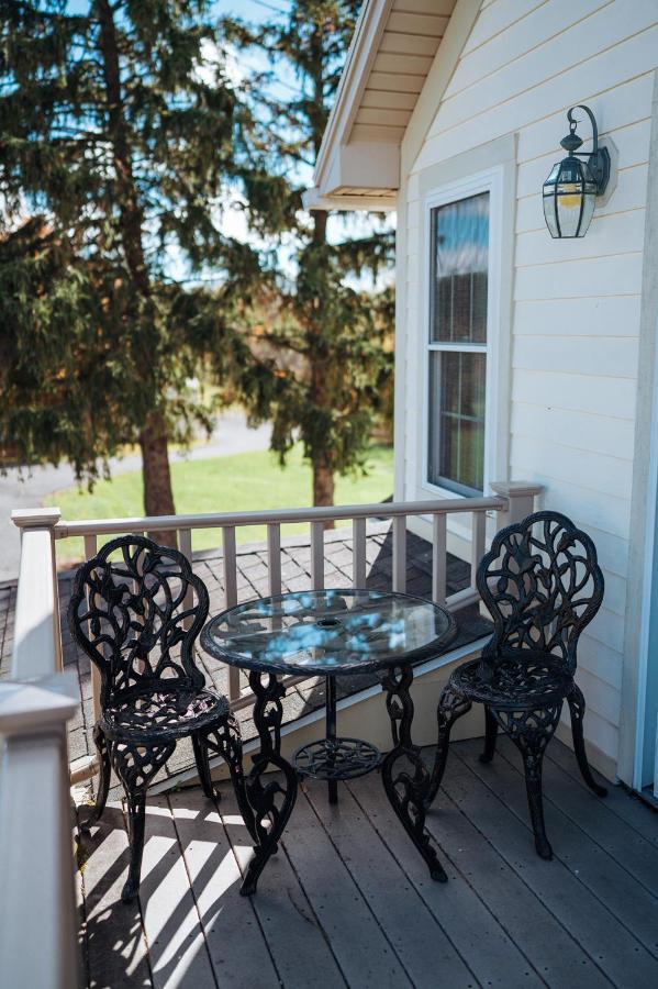 Skaneateles Suites Dış mekan fotoğraf