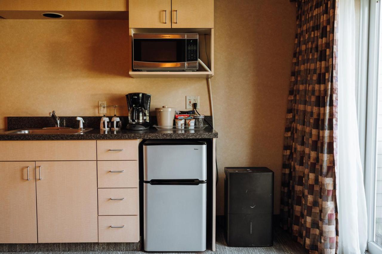 Skaneateles Suites Dış mekan fotoğraf