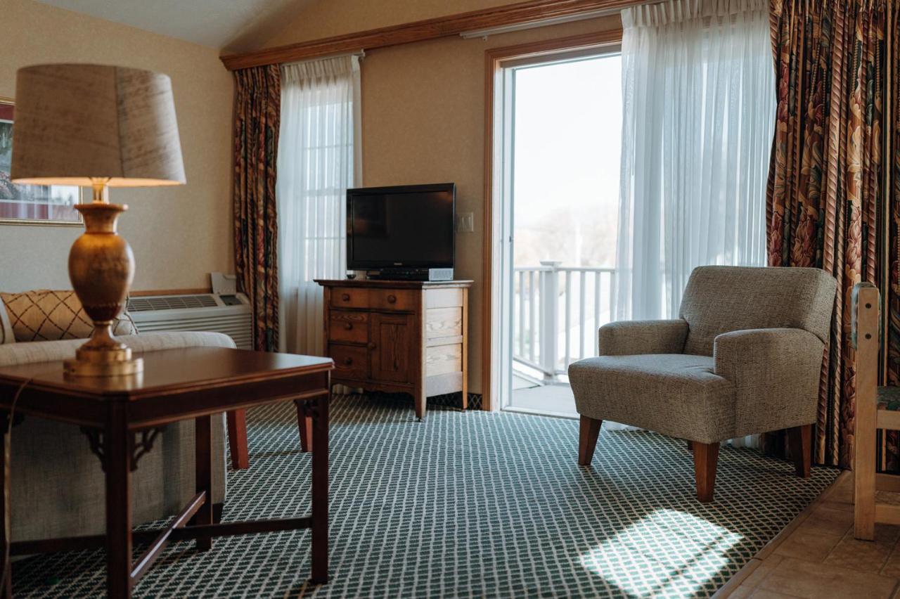 Skaneateles Suites Dış mekan fotoğraf