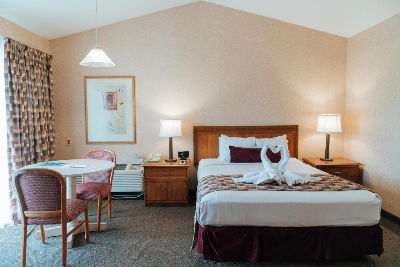 Skaneateles Suites Dış mekan fotoğraf