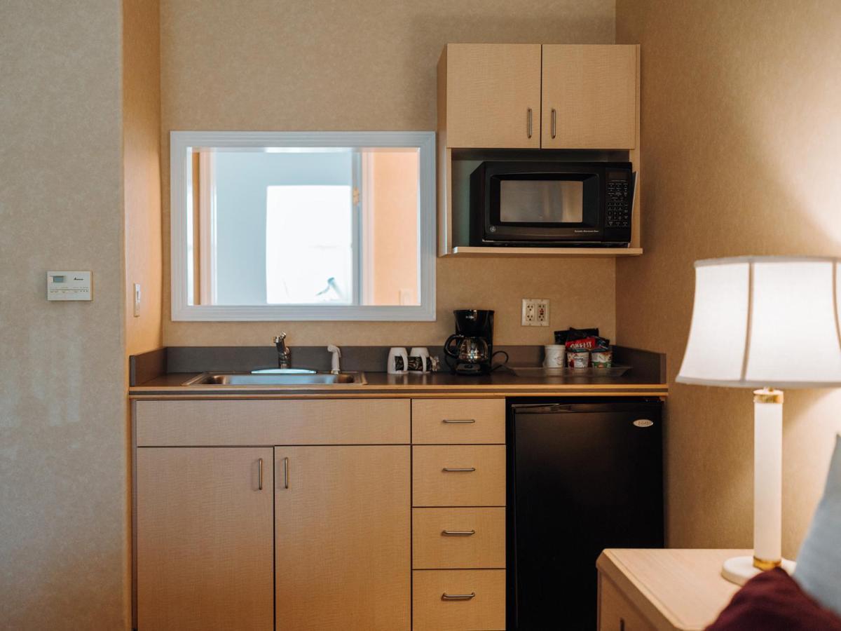 Skaneateles Suites Dış mekan fotoğraf